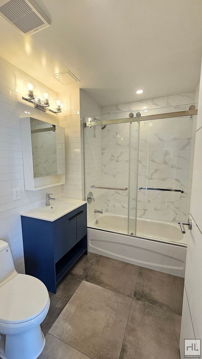 Photo - Northern Boulevard Unit 7A