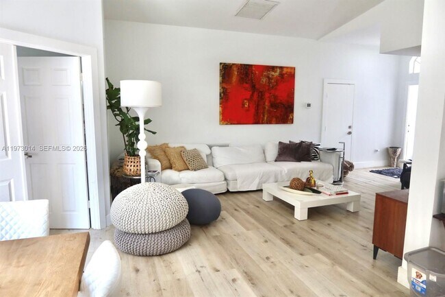 Photo - 5862 NW 113th Pl