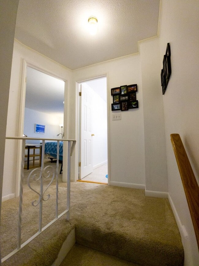 Photo - Newly updated 2 Bedroom Townhouse in quite neighborhood