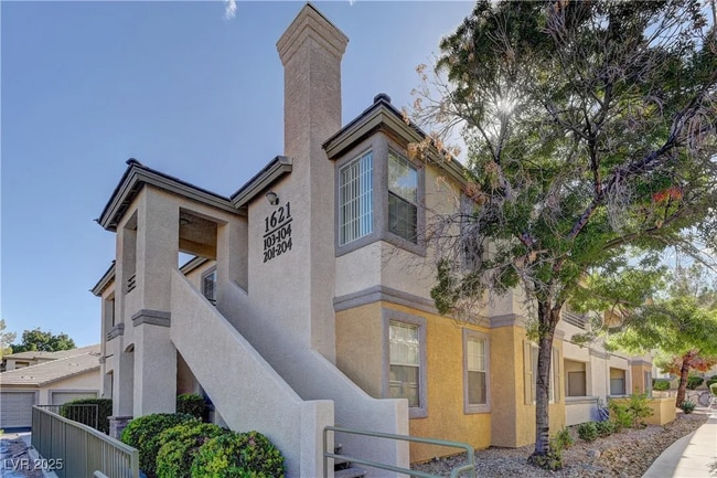 Photo - 1621 Queen Victoria St Unidad 203