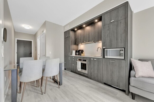 Photo - 470 Front St W Unit SI ID1471497P