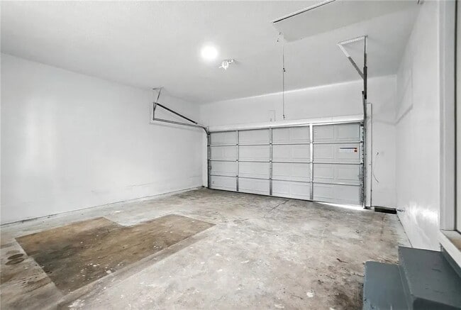 Photo - Kammer Avenue