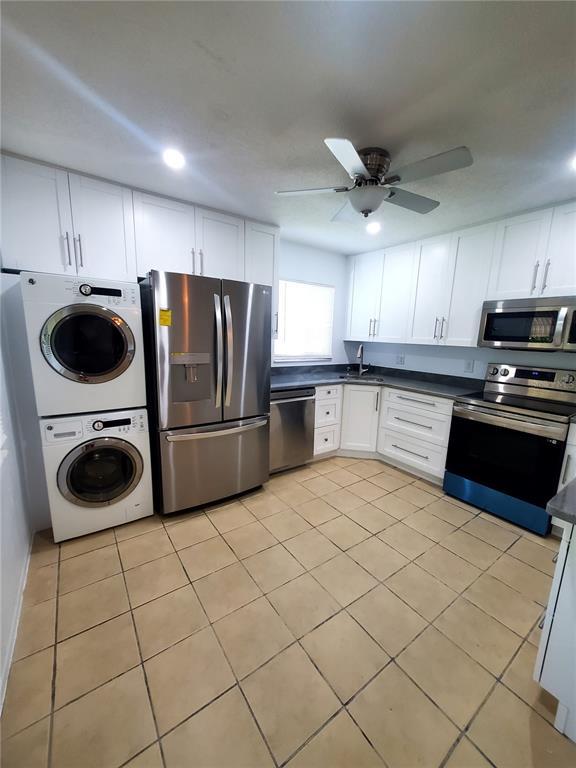 Photo - 1020 70th St N