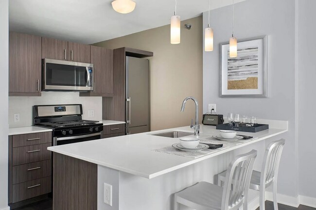 Photo - 41 W Randolph St