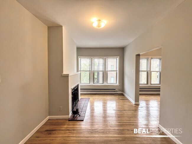 Building Photo - 624 W Barry Ave Unit 1 bed Rental