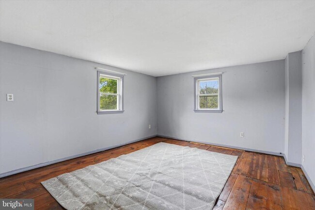 Photo - 847 Faust Rd Unidad FLOOR 2