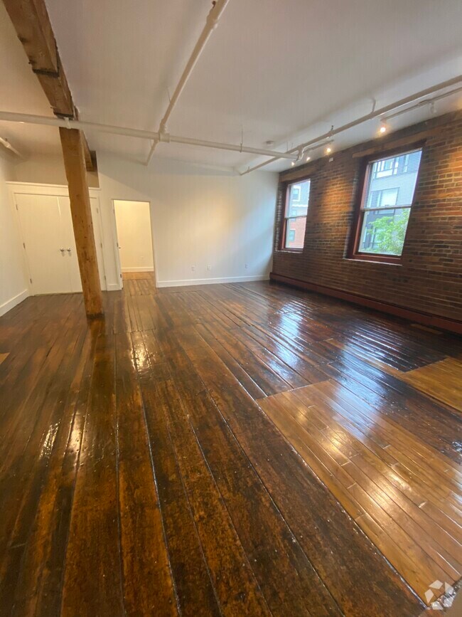Building Photo - 791 Tremont St Rental