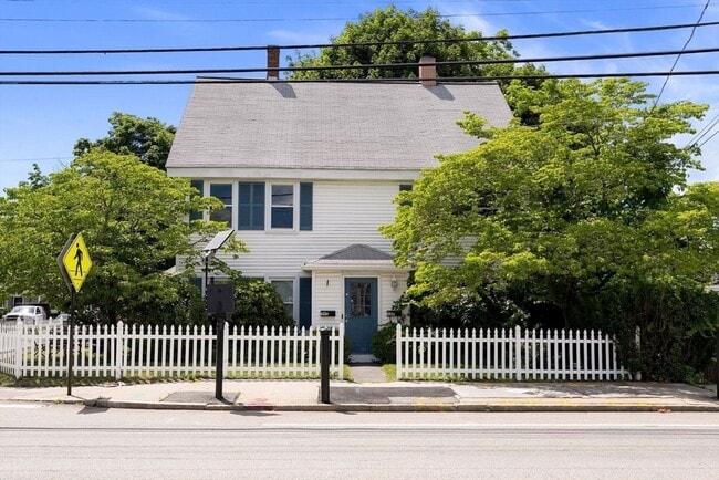 Photo - 589 Willard St Unit 2