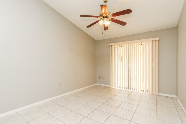 Photo - 4913 Ithaca Ln