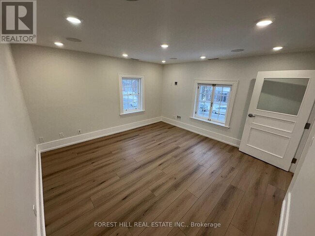 Photo - 13 Thomas St