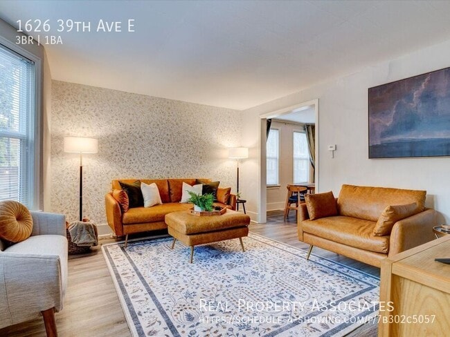 Photo - 1626 39th Ave E