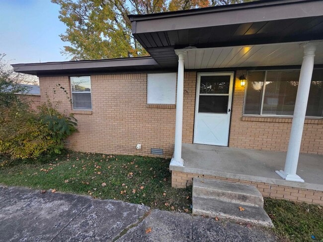 Building Photo - 17814 Batesville Pike