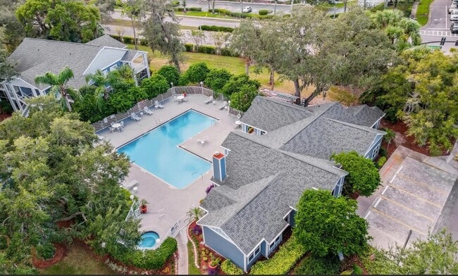 Photo - 2565 Grassy Point Dr Unidad Lake View #205