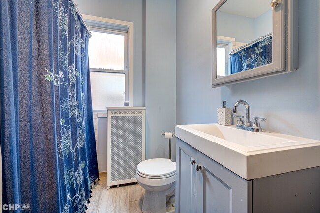 Photo - 4317 N Spaulding Ave Unit Apt 2