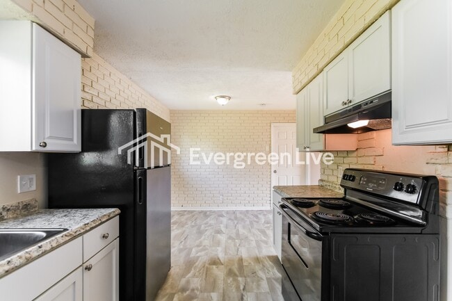 Photo - 1933 Slone Ave