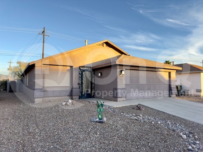 Photo - 8771 S Desert Rainbow Dr