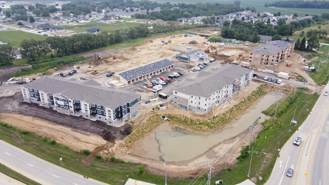 Building Photo - Cedar West Apartments