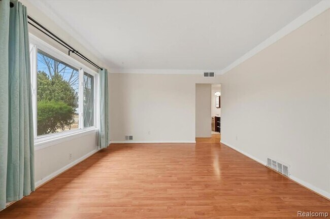 Photo - 1198 E Hudson Ave