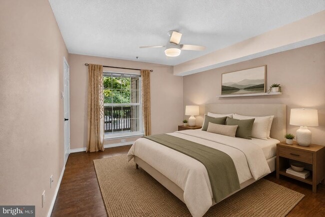 Photo - 1504 Lincoln Way Unit 323