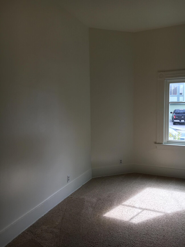 Photo - 112 Myrtle St