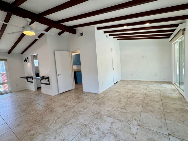 Beautiful 3 Bed / 2 Bath Home in La Mesa –... - Beautiful 3 Bed / 2 Bath Home in La Mesa –...