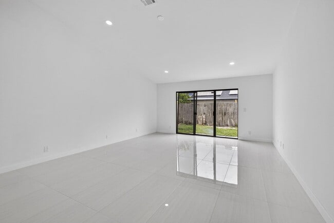 Photo - 7771 Blackwood Ln