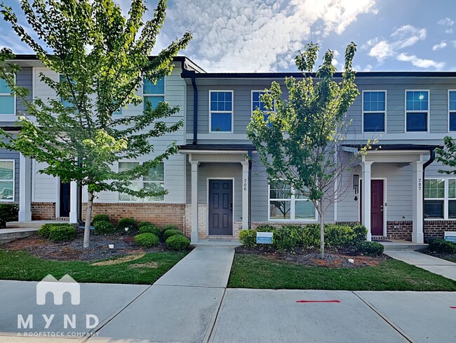 Photo - 585 McWilliams Rd SE Townhome