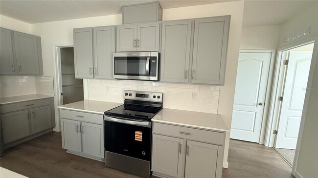 Photo - 2066 Walnut Crk Dr
