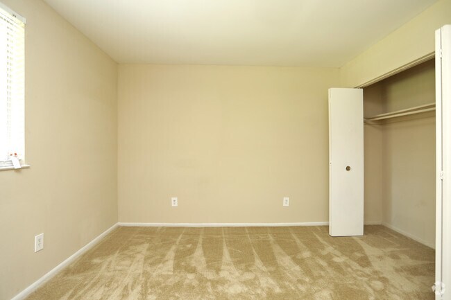 1HAB, 1.5BA - 1,000 ft² - Merrimac Crossing Apartment Homes