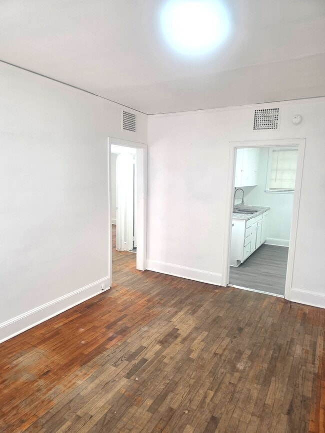 Photo - Two Bedroom Apt For Rent in Sumter SC! Two Weeks FREE!