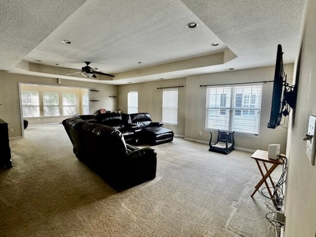 Photo - 949 Turtle Pond Ln