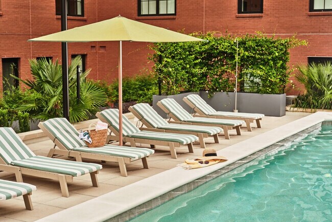 Photo - 149 Martin Luther King Jr Blvd Unidad ID1321211P