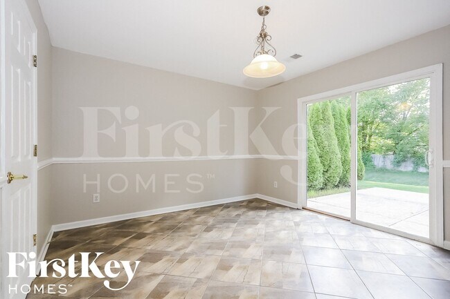 Photo - 1391 Bearsden Dr