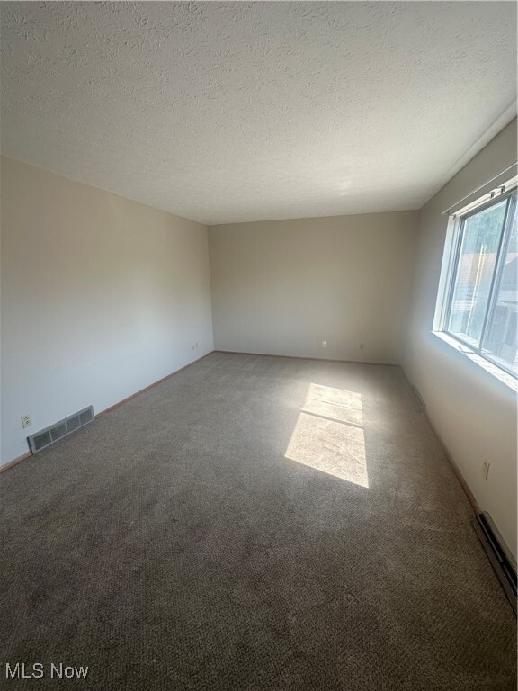 Photo - 1611 Canadian Ave