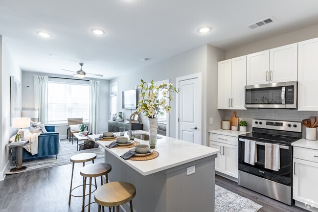 2BR, 2BA - 1,030SF (Type B1) - Kitchen