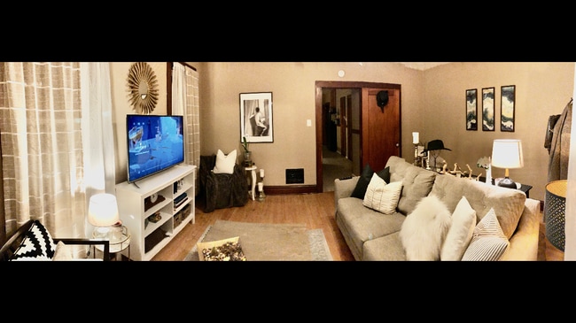 Photo - 4241 Ellenwood Ave Unidad 2F