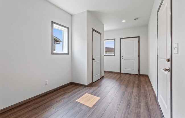 Photo - 4-bedroom, 3-bathroom Horace Single-Family...