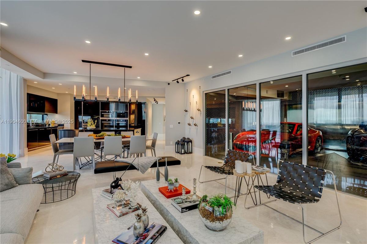 Photo - 18555 Collins Ave