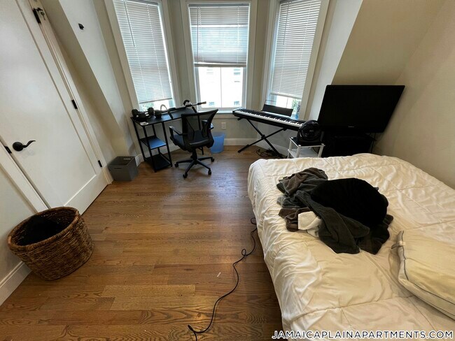 Photo - 68 Day St Apartment Unit 3