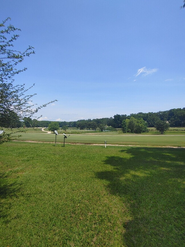 Photo - Spacious 2 Bedroom/1 Bath