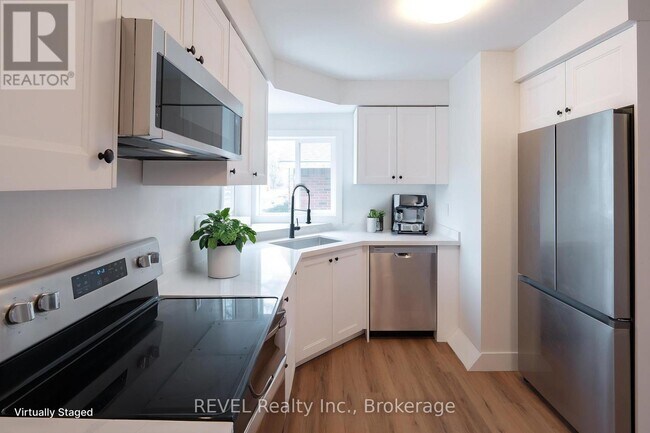 Photo - 2137 Mt Forest Dr