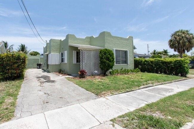 Building Photo - 4116 Virginia Terrace Rental