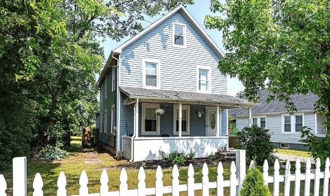 Building Photo - 109 S Main St