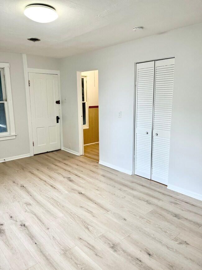Photo - 3609 N Kedvale Ave Unit 2