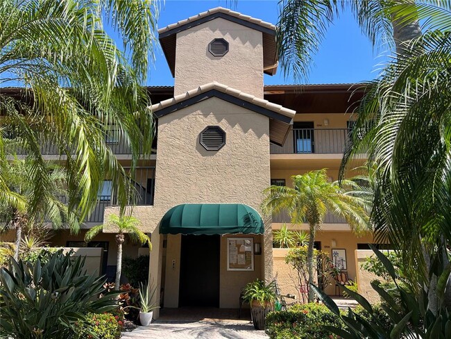 Photo - 5555 Ashton Lake Dr Unidad 5555