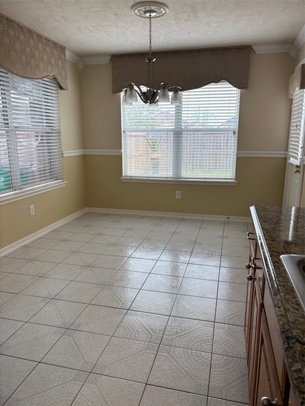 903 Christopher Ln