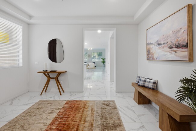 Photo - 49345 Beatty St