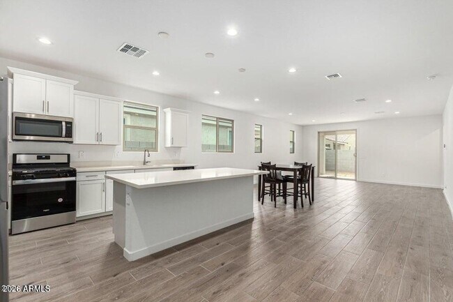 Photo - 10773 W Baden St