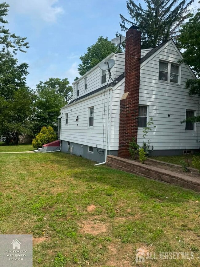 Photo - 329 Ford Ave