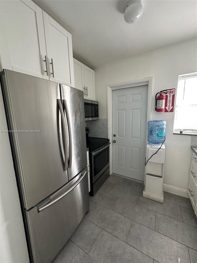 Photo - 1728 Rodman St Unit 1-2